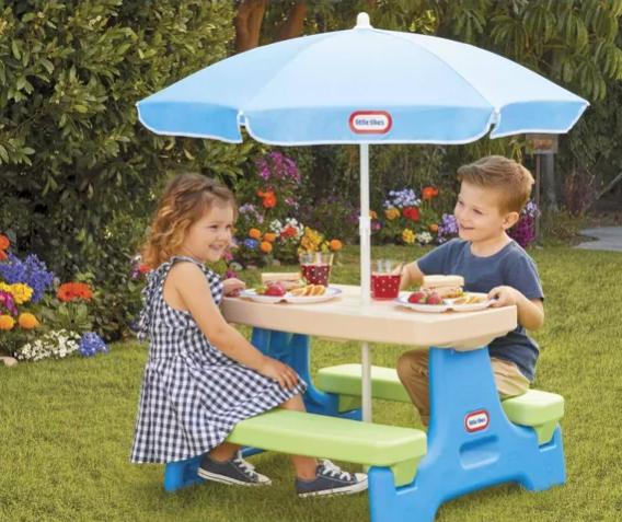 Little Tikes Easy Store Jr. Picnic Table only $40.59 (Reg $75)!
